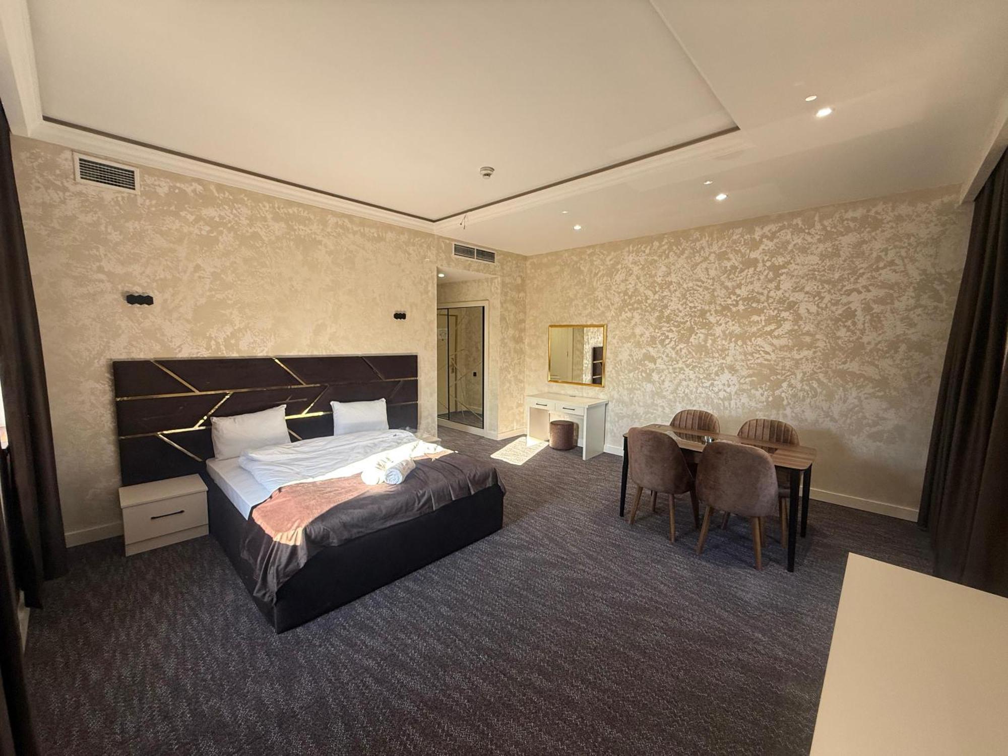 Black Mont Inn Hotel บากู ภายนอก รูปภาพ