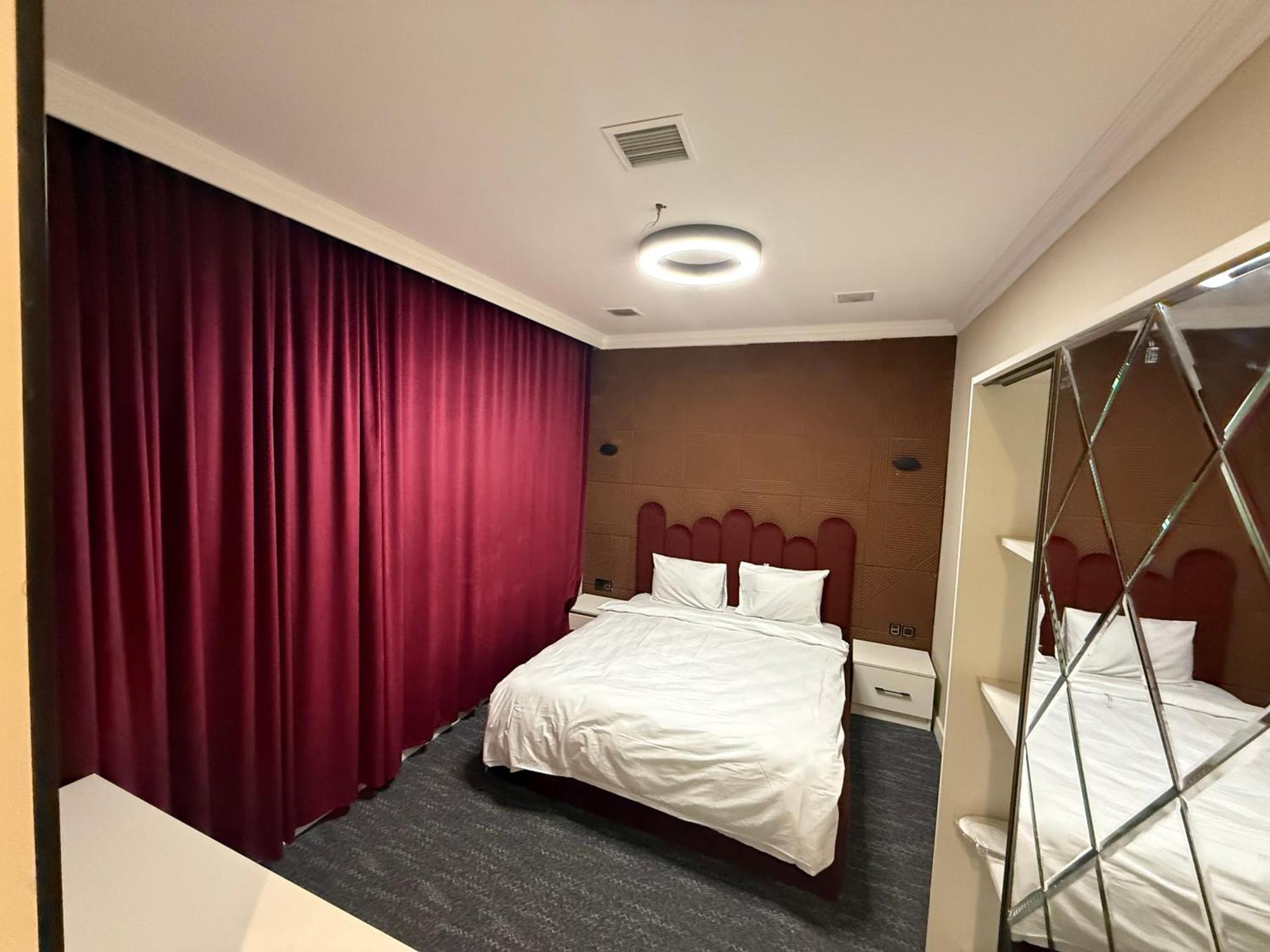 Black Mont Inn Hotel บากู ภายนอก รูปภาพ