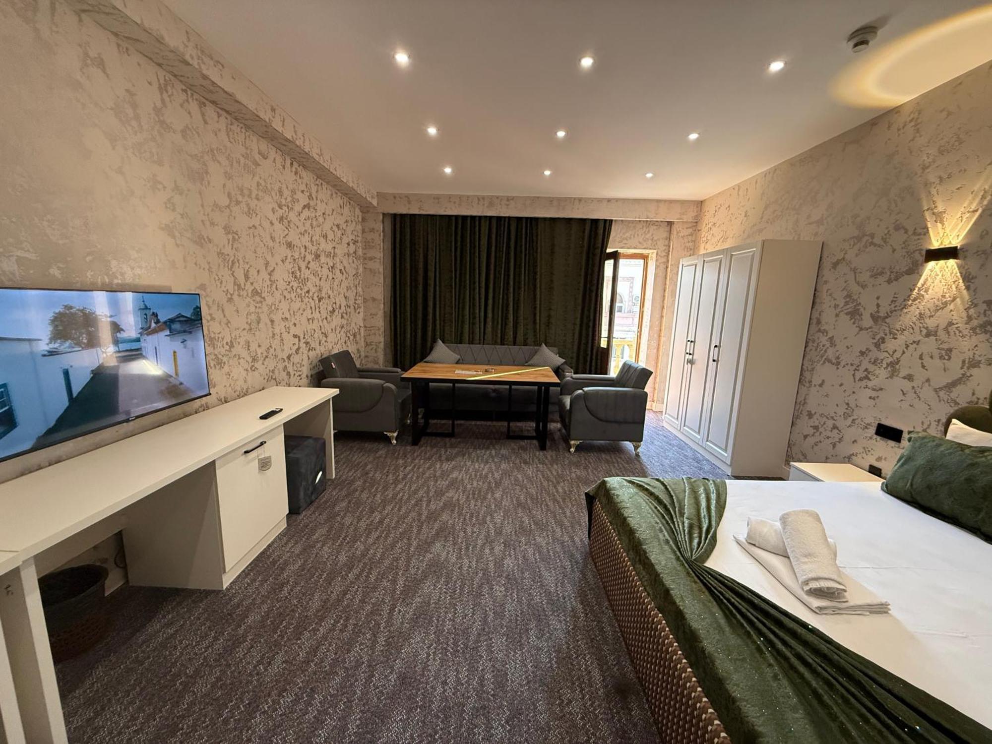 Black Mont Inn Hotel บากู ภายนอก รูปภาพ
