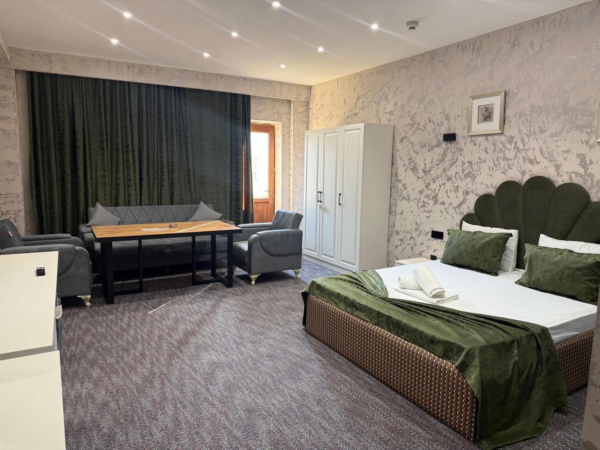 Black Mont Inn Hotel บากู ภายนอก รูปภาพ